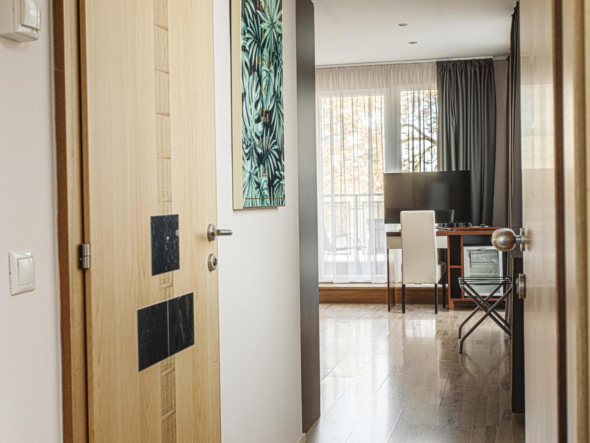 Holiday Beach Budapest Wellness Hotel With Sauna Park Budapeste Exterior foto