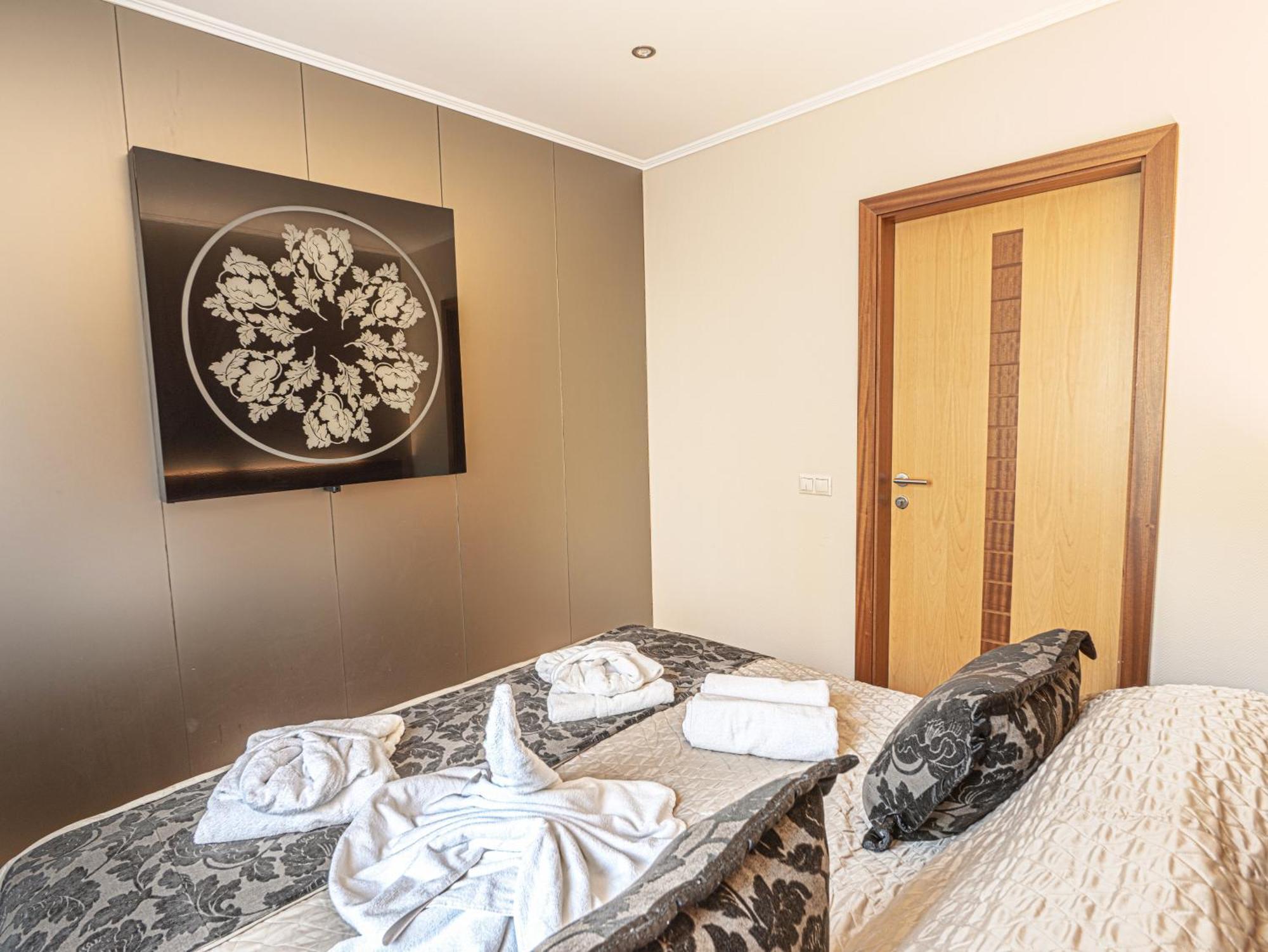 Holiday Beach Budapest Wellness Hotel With Sauna Park Budapeste Exterior foto