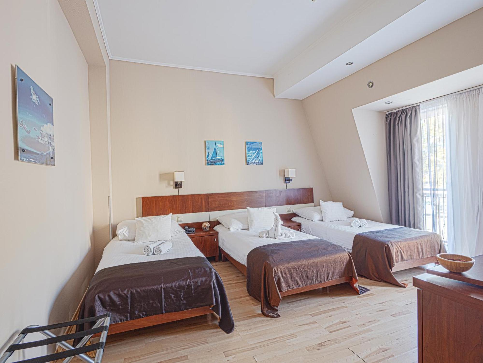 Holiday Beach Budapest Wellness Hotel With Sauna Park Budapeste Exterior foto