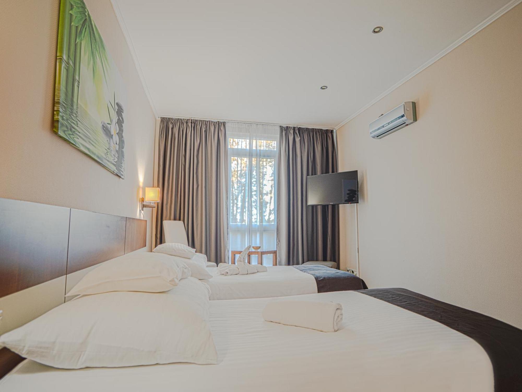 Holiday Beach Budapest Wellness Hotel With Sauna Park Budapeste Exterior foto